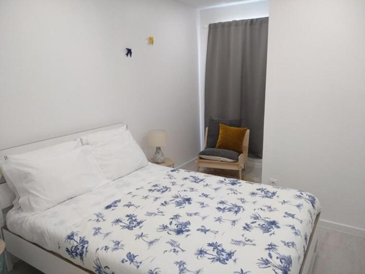 Apartamentos Areia E Mar Sul Vila Praia de Ancora Luaran gambar